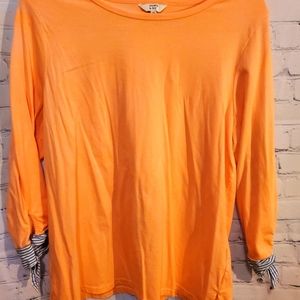 Crown and Ivy top, cute, cute....